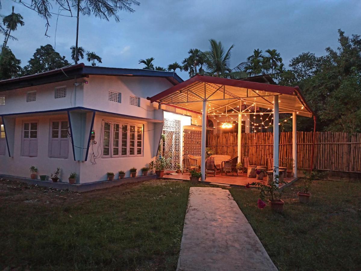 Assam Villa - By Storyweavers Retreat Jorhāt Buitenkant foto