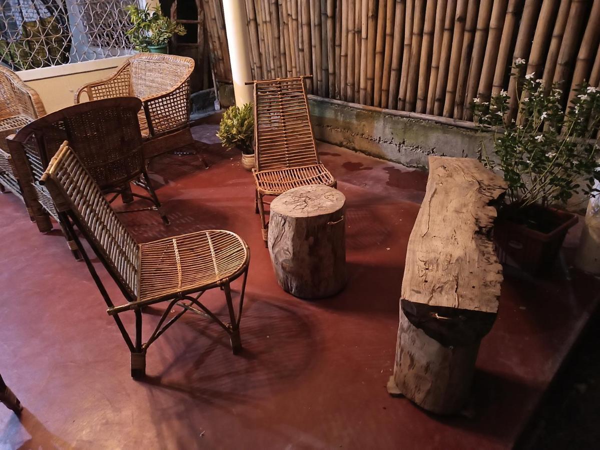 Assam Villa - By Storyweavers Retreat Jorhāt Buitenkant foto